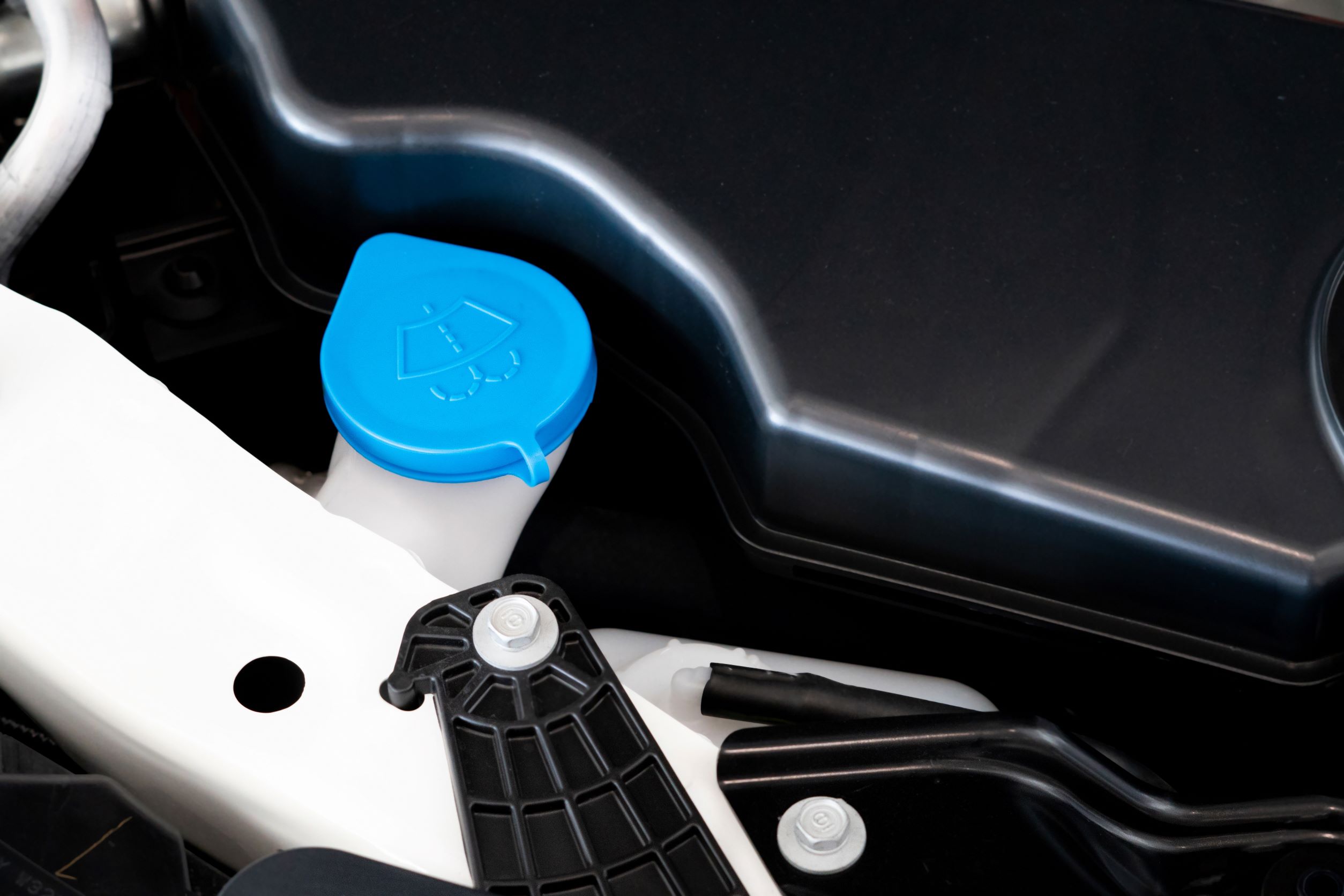 Windshield Fluid Fill Adapter